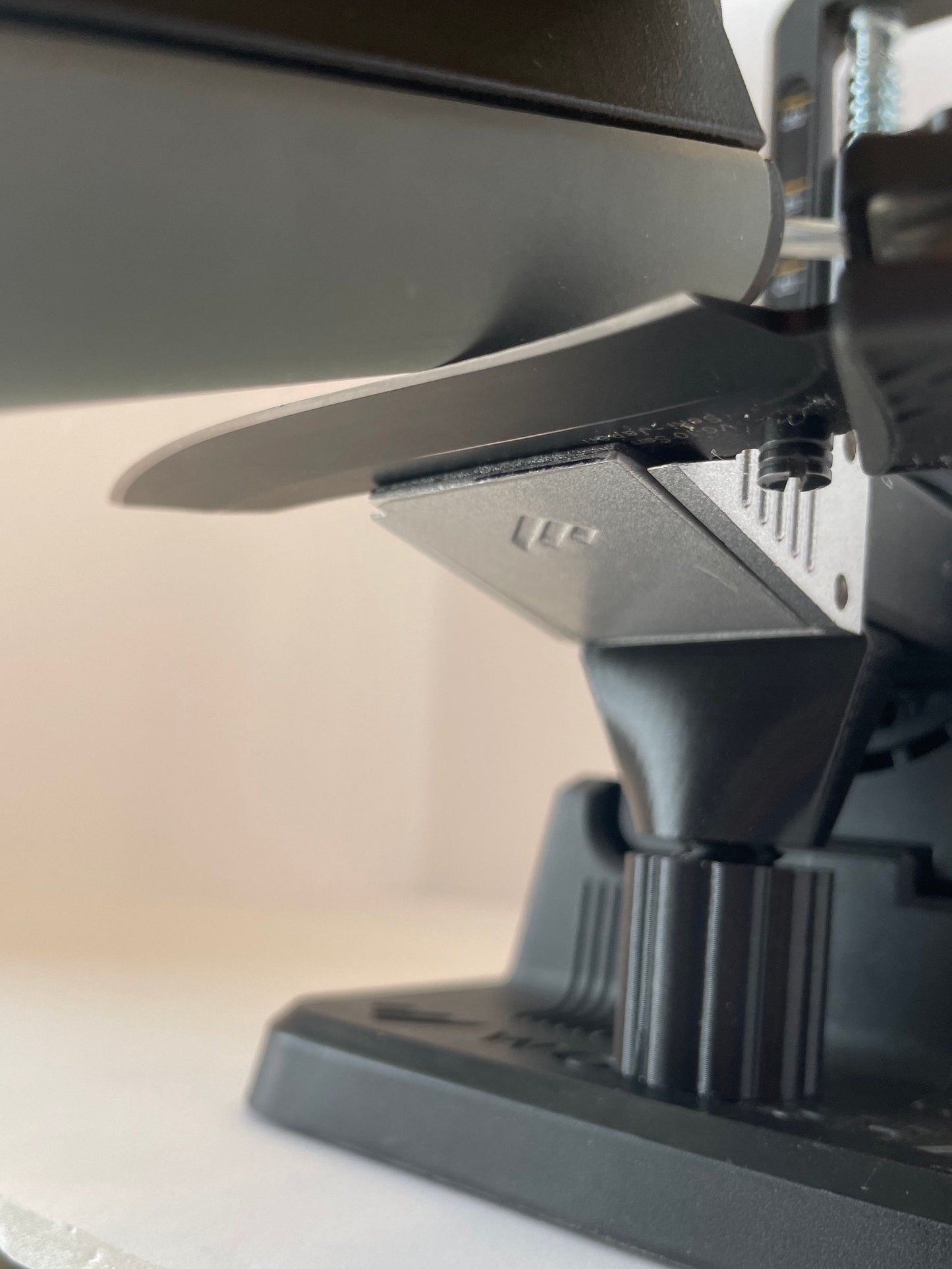 Recurve Blade Sharpening Adapter compatible w/ Worksharp Precision Adjust or Professional unit