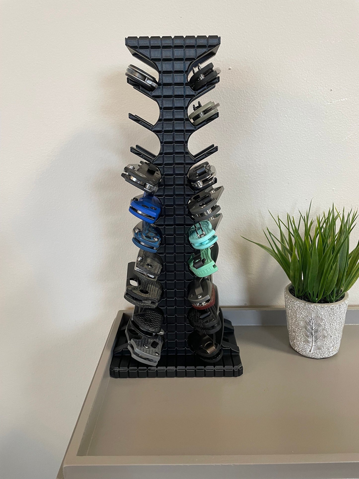 EDC Tool/Gear Display "Mega" Tower - EDC Rack/Organizer