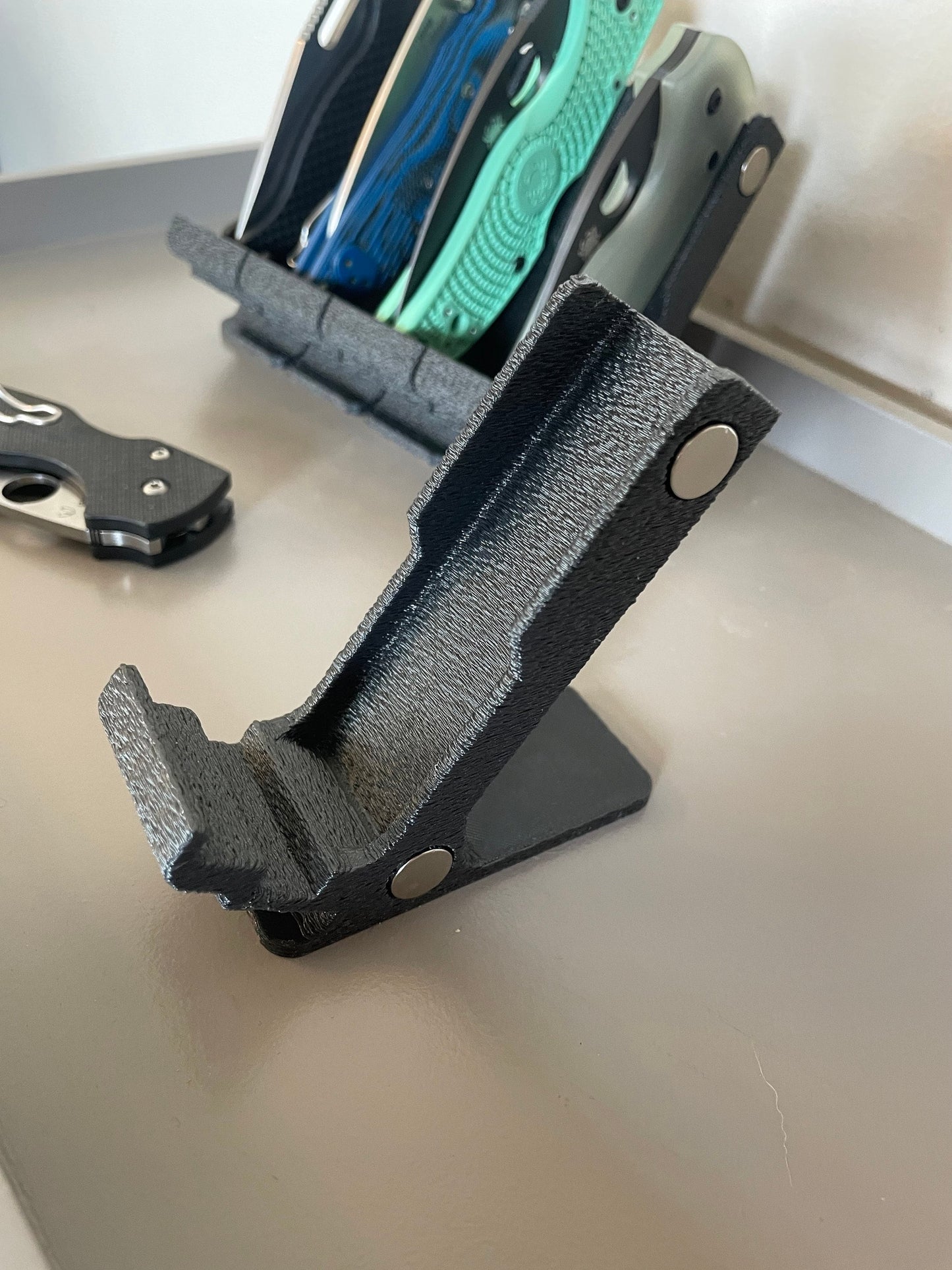 EDC Gear MagLink Modular Display/Organizer