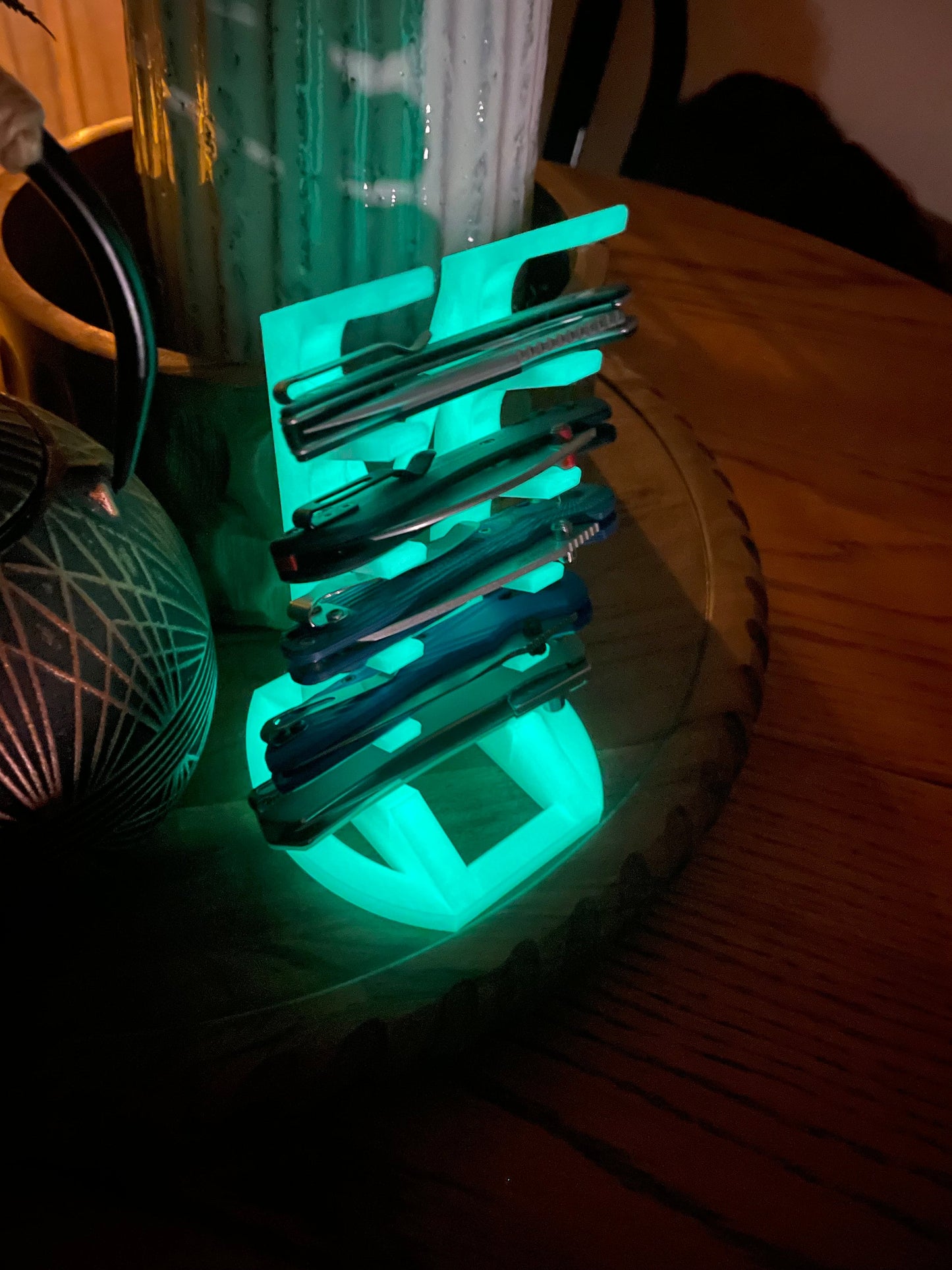 EDC Tower Rack - EDC gear Organizer