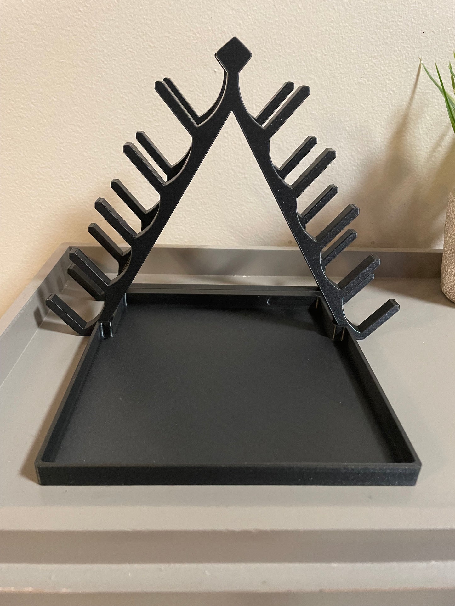 Triangle EDC Gear Rack w/Catch Tray - For EDC and Item Storage